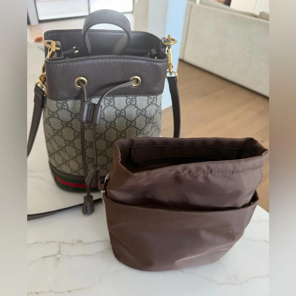 Gucci Brown GG Supreme Small Bucket Bag with Green Red Stripe w organizer COA - Picture 2 of 7